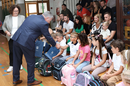 SPREJEM PRVOŠOLČKOV GRAHOVO 14 FOTO LJUBO VUKELIČ
